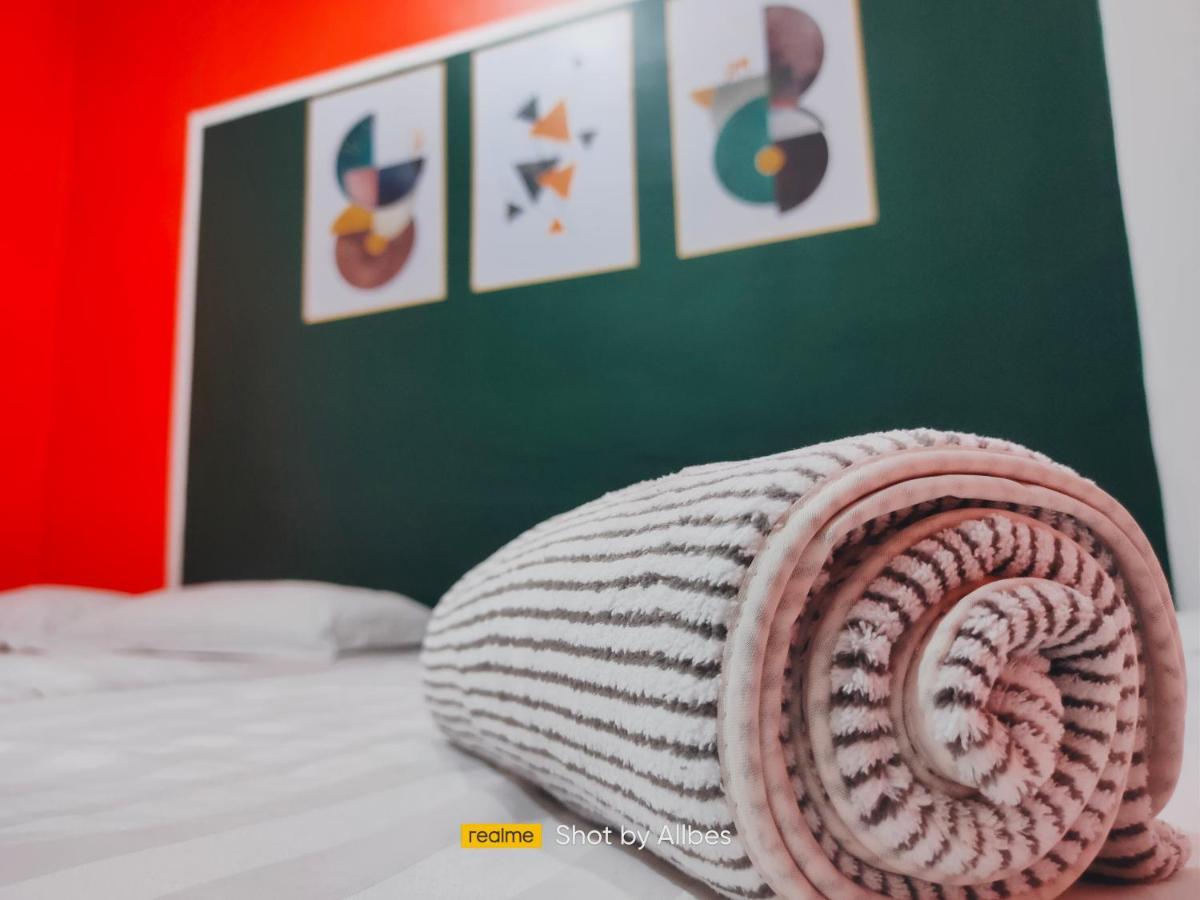 Allbes Parklands Hotel Klang Esterno foto