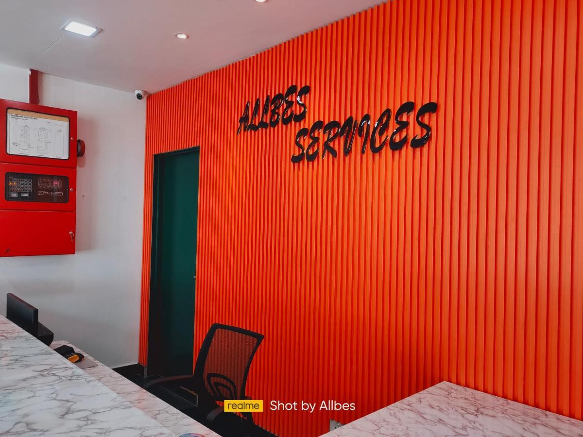 Allbes Parklands Hotel Klang Esterno foto