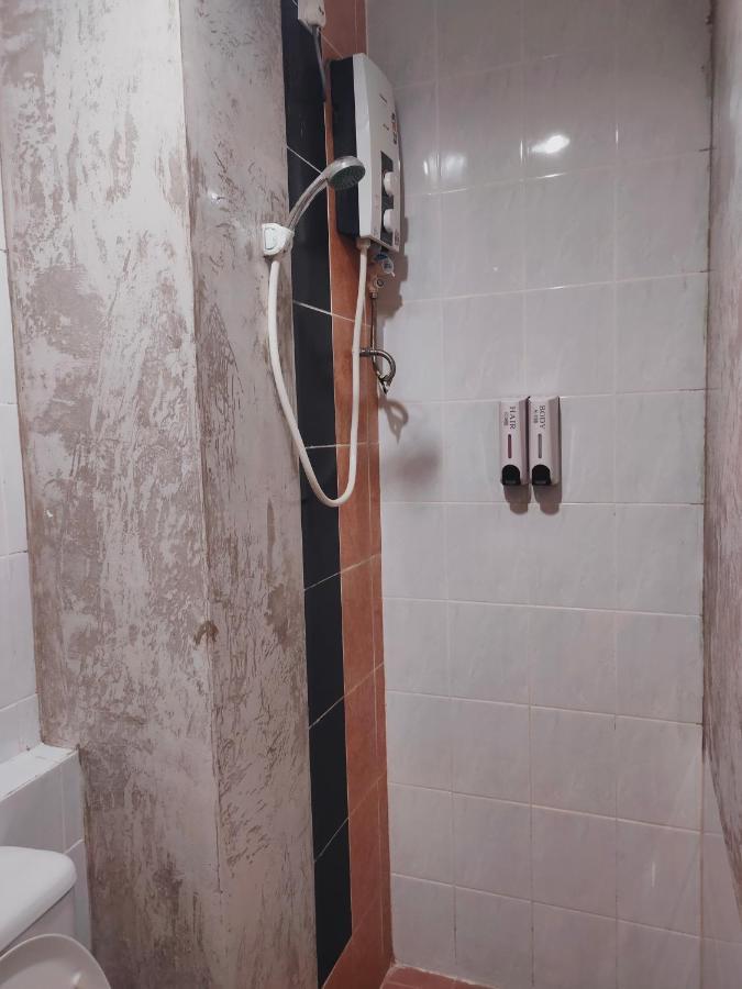 Allbes Parklands Hotel Klang Esterno foto